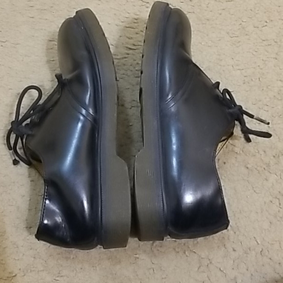 Dr. Martens The Original Unisex Oxfords - Picture 15 of 16